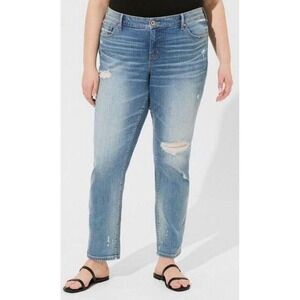 NWT Torrid Womens Plus Size Boyfriend Straight Distressed Jeans 22XS Extra Short